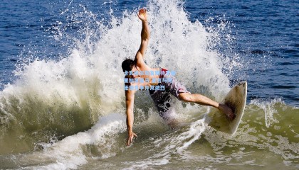 卡瓦哈尔坦言期待罗德里加盟皇马 直言与阿诺德竞争异常激烈