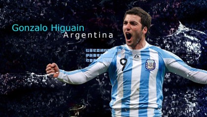 拉菲尼亚绝妙弧线成巴萨新赛季最美壁纸，诺坎普再现魔法时刻